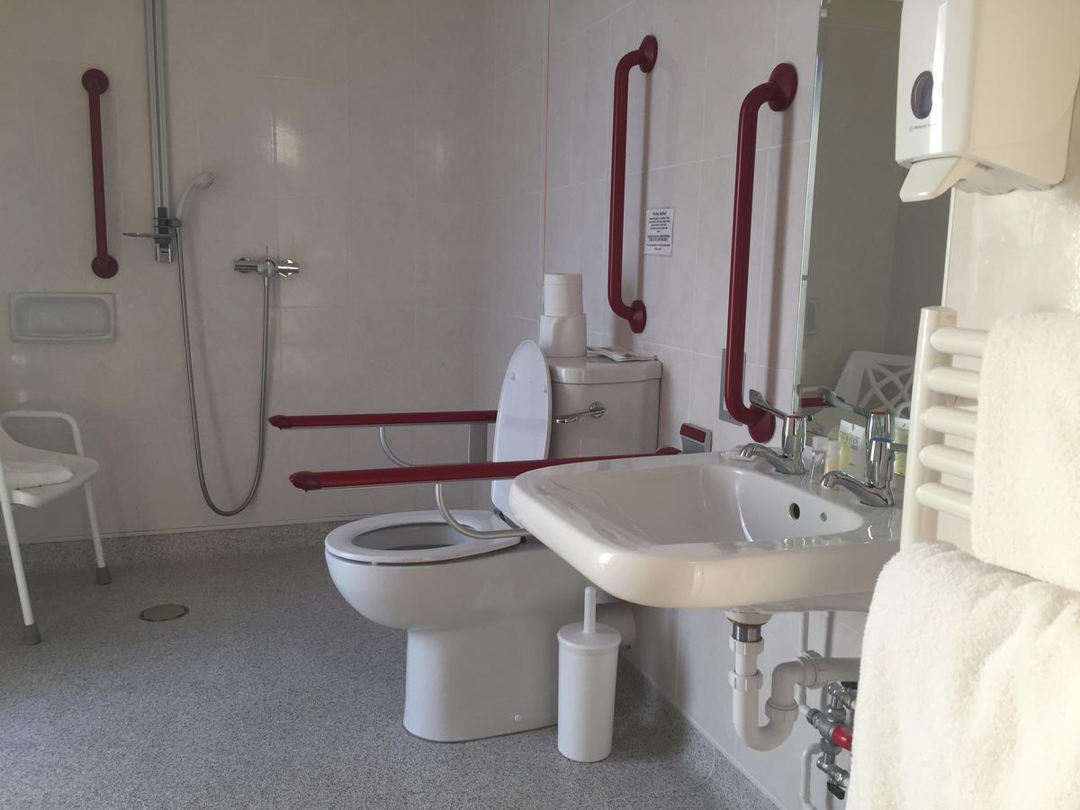 فندق رويال تونبريدج ويلفي  Burrswood Health And Wellbeing المظهر الخارجي الصورة